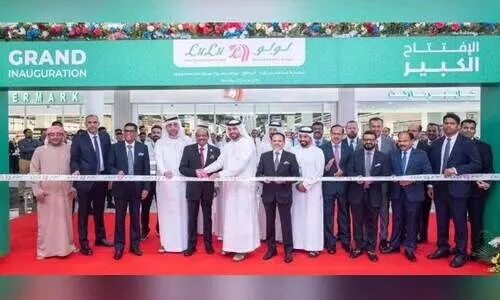 മു​ഹ​മ്മ​ദ് ബി​ൻ സാ​യി​ദ് സി​റ്റി​യി​ൽ പു​തി​യ ലു​ലു ഹൈ​പ്പ​ർ​മാ​ർ​ക്ക​റ്റ് തു​റ​ന്നു