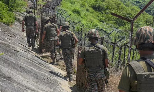 പ്രതിരോധ സംവിധാനങ്ങൾ; 2,000 കോടിയുടെ കരാറിന് അനുമതി