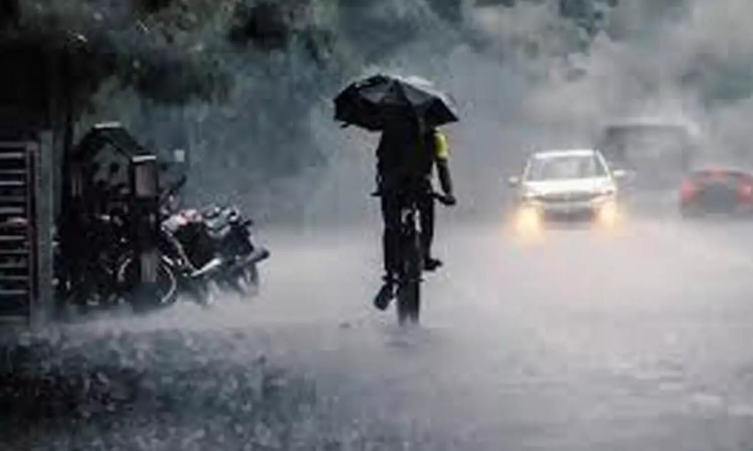 അതിശക്തമായ മഴക്ക് സാധ്യത, വയനാട് ഉൾപ്പെടെ നാലു ജില്ലകളിൽ ഓറഞ്ച് അലർട്ട്; കേരളത്തിൽ മഴ മുന്നറിയിപ്പിൽ മാറ്റം