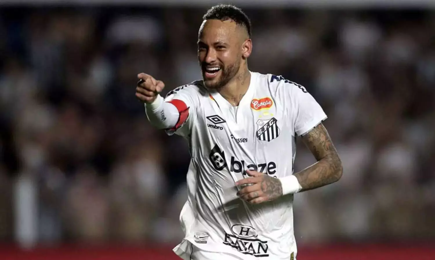 നെയ്മർ സാന്‍റോസിൽ തുടരും