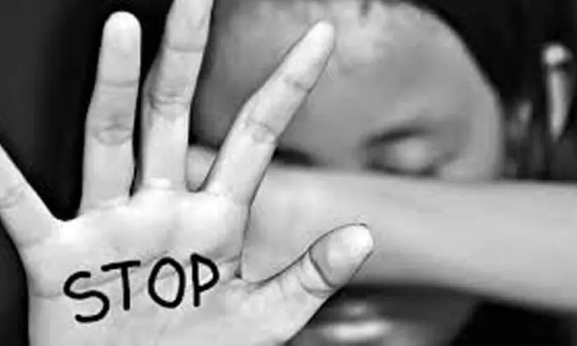 പത്തനംതിട്ട പോക്സോ കേസ് അട്ടിമറി;  സി.ഡബ്ല്യൂ.സി ചെയർമാന് സസ്പെൻഷൻ