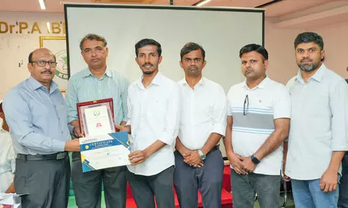 ദു​ബൈ​ കെ.​എം.​സി.​സി മ​ണ്ഡ​ലം ക​മ്മി​റ്റി​ക​ളി​ൽ ഒ​ന്നാ​മ​താ​യി വേ​ങ്ങ​ര