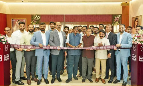 മ​ല​ബാ​ര്‍ ഗോ​ള്‍ഡ് ഷോ​റൂ​മു​ക​ളു​ടെ എ​ണ്ണം 400 ക​ട​ന്നു