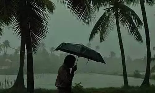 സംസ്ഥാനത്ത് ഒറ്റപ്പെട്ട ശക്തമായ മഴക്ക് സാധ്യത;  ഇന്ന് എട്ട് ജില്ലകളിൽ യെല്ലോ അലർട്ട്