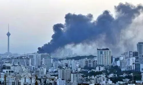 വെടിനിർത്തലിന് പിന്നാലെ മൂന്ന് ‘ഇസ്രായേലി ചാരന്മാരെ’ ഇറാൻ തൂക്കിലേറ്റി, 700 പേർ അറസ്റ്റിൽ