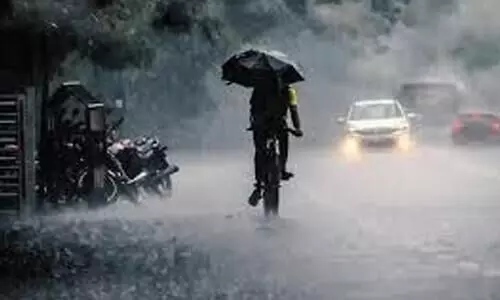 അതിശക്തമായ മഴക്ക് സാധ്യത, വയനാട് ഉൾപ്പെടെ നാലു ജില്ലകളിൽ ഓറഞ്ച് അലർട്ട്; കേരളത്തിൽ മഴ മുന്നറിയിപ്പിൽ മാറ്റം