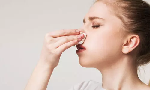 മൂക്കിൽ നിന്ന് രക്തം വരുന്നത അവസ്ഥ (നോസ്ബ്ലീഡ്സ്)