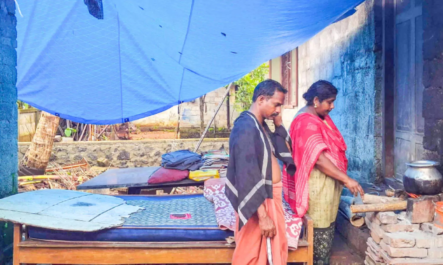 മുഖ്യമന്ത്രിയുടെ നിർദേശത്തിനും പുല്ലുവില; നാലംഗ കുടുംബത്തെ പെരുവഴിയിലാക്കി സി.പി.എമ്മിന്‍റെ സഹകരണ സംഘം