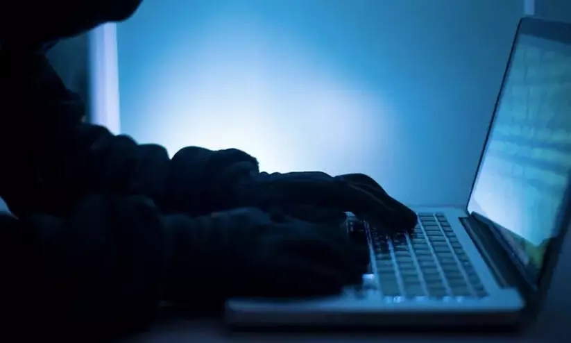 ധോണിയുടെ മകൾക്കൊപ്പം അഭിനയം; കാഡ്ബറി ഓറിയോയുടെ പരസ്യത്തിൽ അവസരം വാഗ്ദാനം ചെയ്ത് വ്യവസായിയിൽനിന്ന് തട്ടിയത് ലക്ഷങ്ങൾ ധോണിയുടെ മകൾക്കൊപ്പം അഭിനയം; കാഡ്ബറി ഓറിയോയുടെ പരസ്യത്തിൽ അവസരം വാഗ്ദാനം ചെയ്ത് വ്യവസായിയിൽനിന്ന് തട്ടിയത് ലക്ഷങ്ങൾ