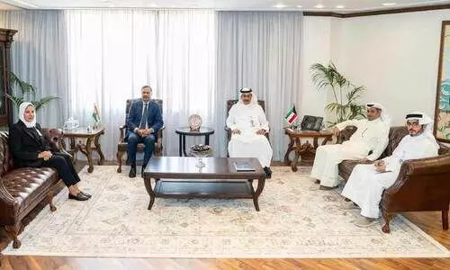 ഇ​ന്ത്യ​ൻ അം​ബാ​സ​ഡ​ർ കു​ന ആ​ക്ടി​ങ് ഡ​യ​റ​ക്ട​ർ ജ​ന​റ​ലു​മാ​യി കൂ​ടി​ക്കാ​ഴ്ച ന​ട​ത്തി