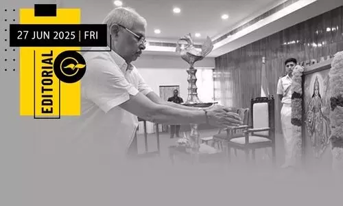 രാ​ജ്ഭ​വ​നാ​ണ്; ആ​ർ.​എ​സ്.​എ​സ് കാ​ര്യാ​ല​യ​മ​ല്ല