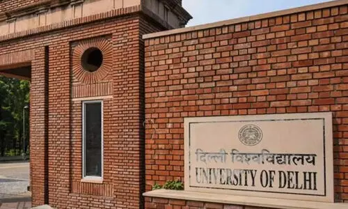 പാകിസ്താൻ, ചൈന, ഇസ്‍ലാം -വിഷയങ്ങൾ നീക്കാനൊരുങ്ങി ഡി.യു