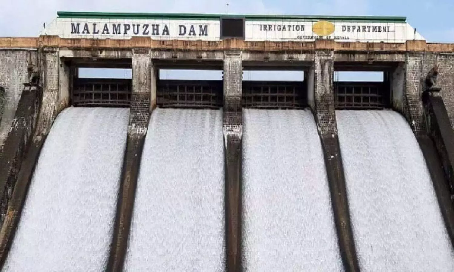 മഴ ശക്തം; നദികളിൽ ജലനിരപ്പ് ഉയരുന്നു, എട്ട് അണക്കെട്ടുകളിൽ റെഡ് അലർട്ട്