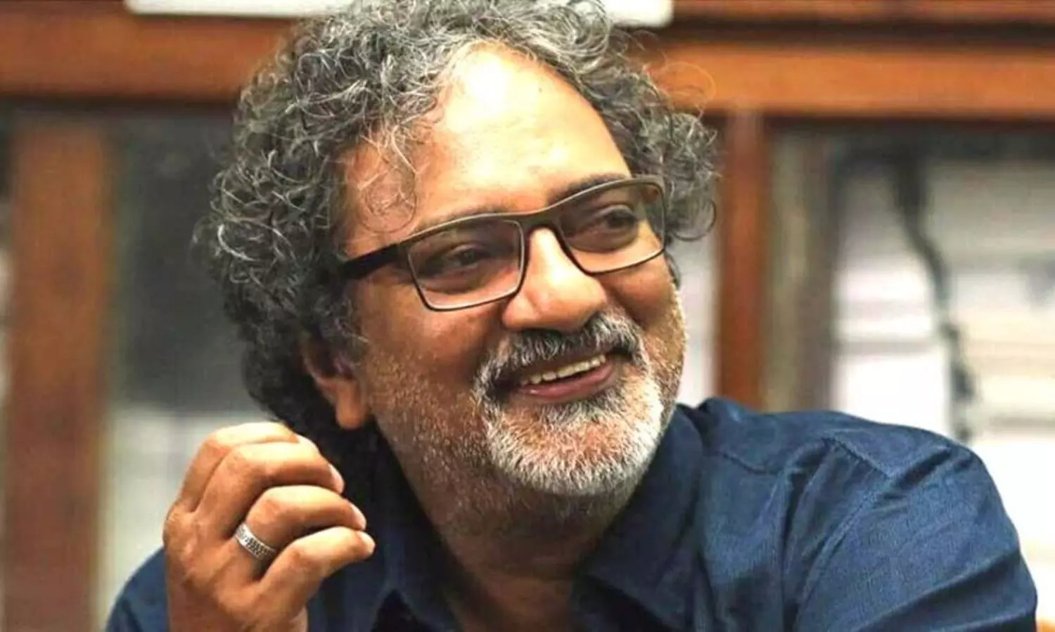 സാംസ്കാരിക പ്രവർത്തകർ കൂലി എഴുത്തുകാരായി; പാര്‍ട്ടി പറയുന്നത് കേട്ട് ജീവിക്കുന്ന ഒരു മനുഷ്യൻ മാത്രമാണ് സ്വരാജെന്നും ജോയ് മാത്യു