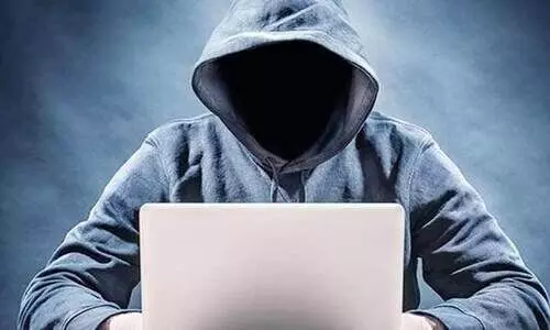 ‘കോടികൾ നൽകാൻ തയാറാണ്, ദയവായി ഞങ്ങളെ ഒന്ന് പറ്റിക്കൂ’