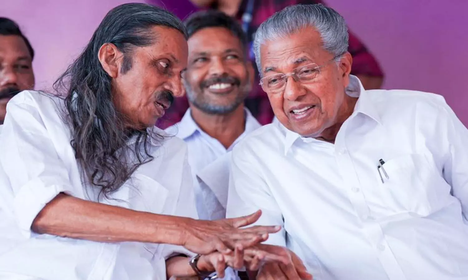 Pannyan Raveendran, Pinarayi Vijayan