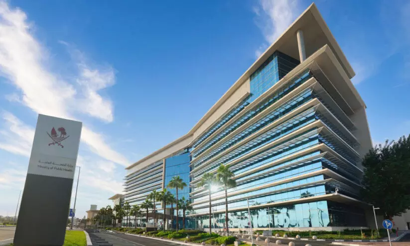 നി​യ​മ​ലം​ഘ​നം ന​ട​ത്തി​യ സ്വ​കാ​ര്യ ആ​രോ​ഗ്യ കേ​ന്ദ്രം അ​ട​ച്ചു​പൂ​ട്ടി