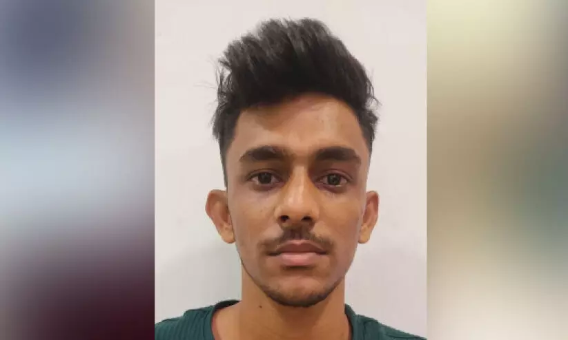 ഇന്കം ടാക്സ് ഓഫിസറുടെ ഒന്നേമുക്കാല് കോടി തട്ടിയ കേസ്: ഒരാൾ കൂടി അറസ്റ്റിൽ ഇന്കം ടാക്സ് ഓഫിസറുടെ ഒന്നേമുക്കാല് കോടി തട്ടിയ കേസ്: ഒരാൾ കൂടി അറസ്റ്റിൽ