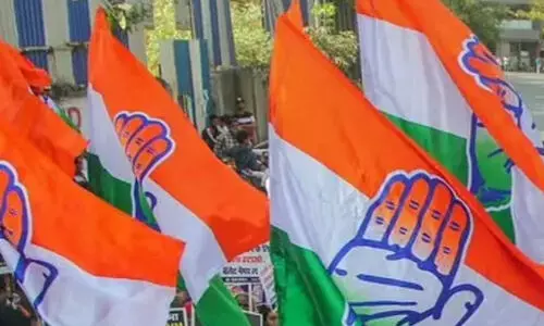 വോ​ട്ട​ർ പ​ട്ടി​ക പ്ര​ത്യേ​ക പു​നഃ​പ​രി​ശോ​ധ​ന; ബി​ഹാ​റി​ല്‍ ക​മീ​ഷ​നെ​തി​രെ കോ​ൺ​ഗ്ര​സും സി.​പി.​എ​മ്മും