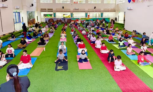 ഡ്യൂ​ൺ​സ് സ്കൂ​ളു​ക​ളി​ൽ അ​ന്താ​രാ​ഷ്ട്ര യോ​ഗദി​നാ​ച​ര​ണം