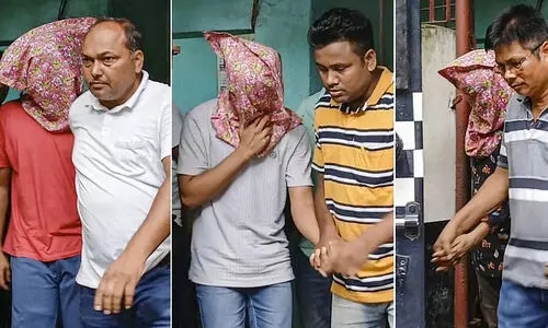 കൊൽക്കത്ത ബലാത്സംഗക്കേസ്; പെൺകുട്ടിയുടെ വൈദ്യ പരിശോധന പൂർത്തിയായി, കഴുത്തിലും നെഞ്ചിലും പാടുകൾ