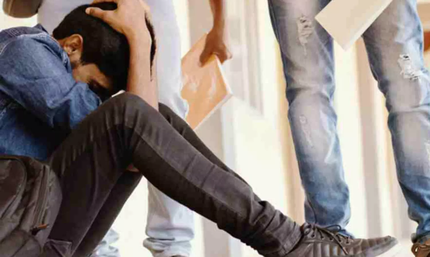 റാഗിംഗ് വിരുദ്ധ മാനദണ്ഡങ്ങൾ പാലിക്കുന്നതിൽ വീഴ്ച വരുത്തിയവയിൽ ഐ.ഐ.ടി.കളും ഐ.ഐ.എമ്മുകളും എയിംസും