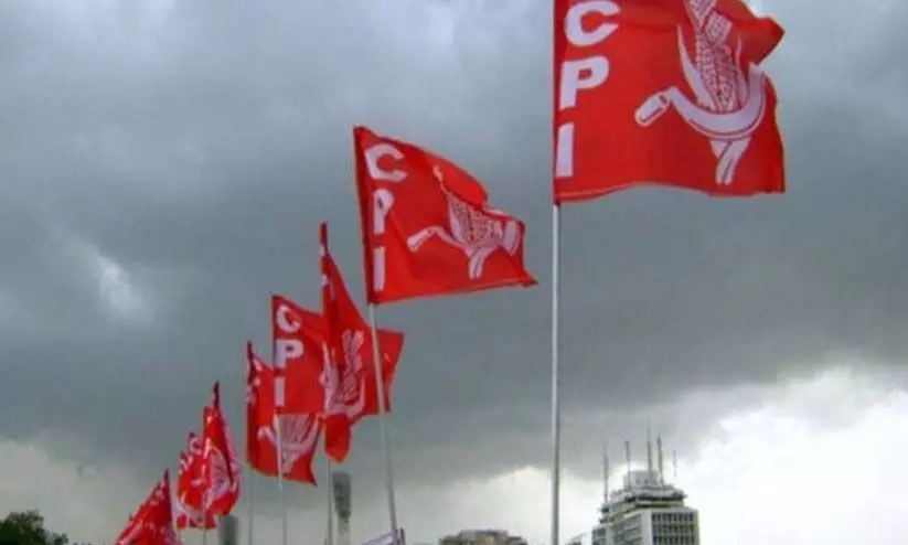 എം.ഡി.എം.എ കേസില് അറസ്റ്റിലായ സി.പി.ഐ പ്രദേശിക നേതാവിനെ പാർട്ടിയിൽ നിന്ന് പുറത്താക്കി എം.ഡി.എം.എ കേസില് അറസ്റ്റിലായ സി.പി.ഐ പ്രദേശിക നേതാവിനെ പാർട്ടിയിൽ നിന്ന് പുറത്താക്കി