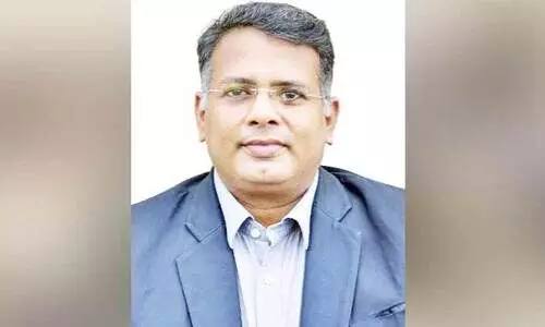 റൂ​വി ഗോ​ൾ​ഡ​ൻ തു​ലി​പ് മു​ൻ​ ജ​ന​റ​ൽ മാ​നേ​ജ​ർ ഉ​ല്ലാ​സ് വ​ർ​ഗീ​സ് നാ​ട്ടി​ൽ നി​ര്യാ​ത​നാ​യി