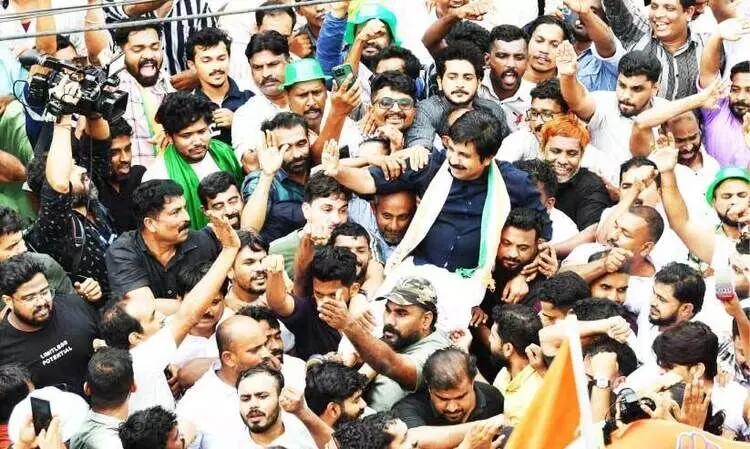 നിലമ്പൂർ പരാജയപ്പെടുത്തിയത് എന്ത്?