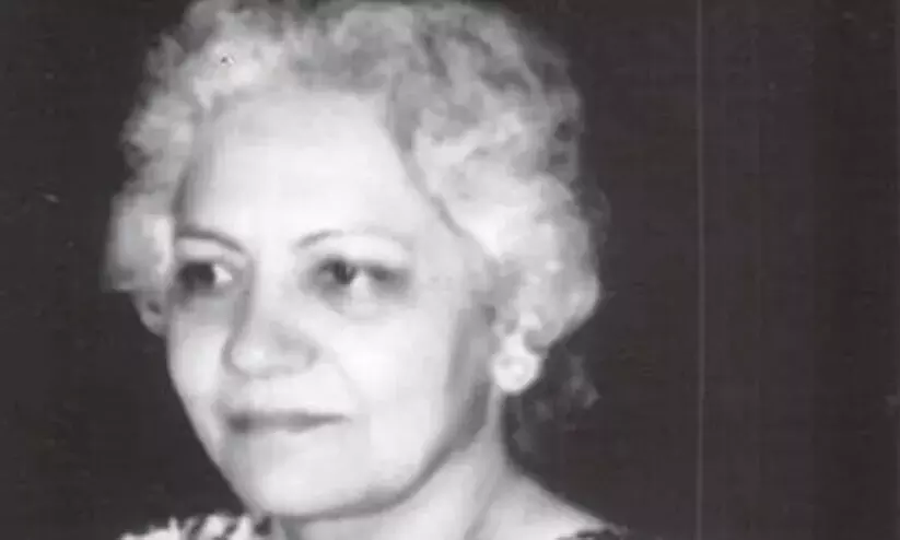 ‘ദി വുമൺ ഹു റൺ എയിംസ്’: ഇന്ദിരാഗാന്ധിയുടെ അന്ത്യ നിമിഷങ്ങൾക്ക് സാക്ഷിയായ ഒരു അസാധാരണ ഡോക്ടറുടെ ഓർമക്കുറിപ്പ് ‘ദി വുമൺ ഹു റൺ എയിംസ്’: ഇന്ദിരാഗാന്ധിയുടെ അന്ത്യ നിമിഷങ്ങൾക്ക് സാക്ഷിയായ ഒരു അസാധാരണ ഡോക്ടറുടെ ഓർമക്കുറിപ്പ്