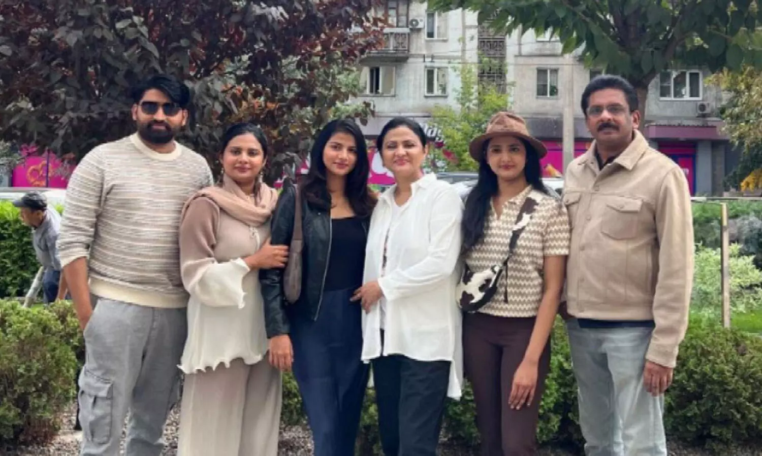 ഇ​ന്ന് ഡോ​ക്ടേ​ഴ്സ് ദി​നം; കാ​രു​ണ്യ​മാ​ണ് ഈ ​ഡോ​ക്ട​ർ​ക്ക് മ​രു​ന്ന്