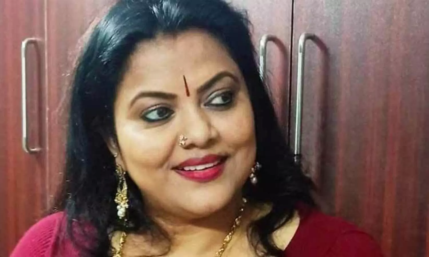 ബാലചന്ദ്രമേനോനെ അപകീർത്തിപ്പെടുത്തിയെന്ന കേസ്; നടി മിനു മുനീർ അറസ്റ്റിൽ