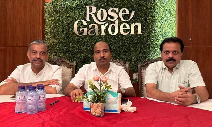 ‘1921 തമസ്കൃതരുടെ സ്മാരകം’ പുസ്തക പ്രകാശനം ജൂലൈ മൂന്നിന് ‘1921 തമസ്കൃതരുടെ സ്മാരകം’ പുസ്തക പ്രകാശനം ജൂലൈ മൂന്നിന്