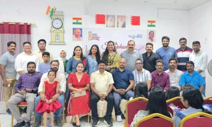 കൊ​ല്ലം പ്ര​വാ​സി അ​സോ​സി​യേ​ഷ​ൻ സം​ഗീ​ത​പ​രി​പാ​ടി ‘കെ.​പി.​എ സിം​ഫ​ണി’​ക്ക് വി​പു​ല​മാ​യ തു​ട​ക്കം