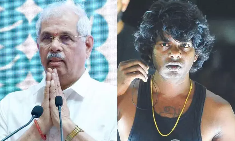 വേടന്‍റെ പാട്ട് സിലബസിൽ ഉൾപ്പെടുത്തിയതിൽ വിശദീകരണം തേടി ഗവർണർ