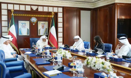 മു​നി​സി​പ്പ​ൽ നി​യ​മ ക​ര​ടി​ന്റെ ച​ട്ട​ക്കൂ​ട് വി​ല​യി​രു​ത്തി പ്ര​ധാ​ന​മ​ന്ത്രി