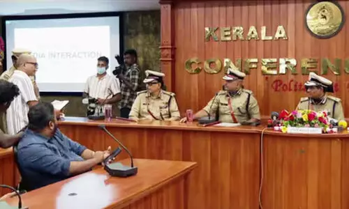 Dramatic scenes during Ravada Chandrasekhar