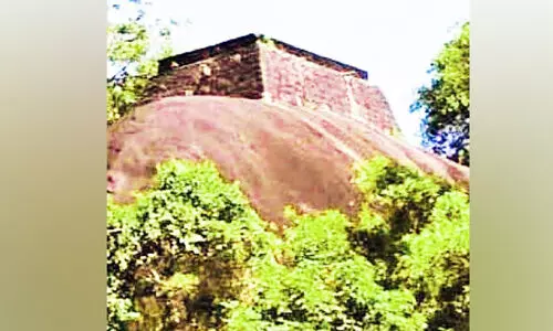 നൂ​റ്റു​വ​ൻ​പാ​റ ടൂ​റി​സം പ​ദ്ധ​തി​ക്ക്​ 2.20 കോ​ടി