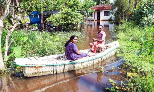 വെള്ളക്കെട്ട് ഒഴിയാതെ ജില്ലയിലെ പടിഞ്ഞാറൻ മേഖല