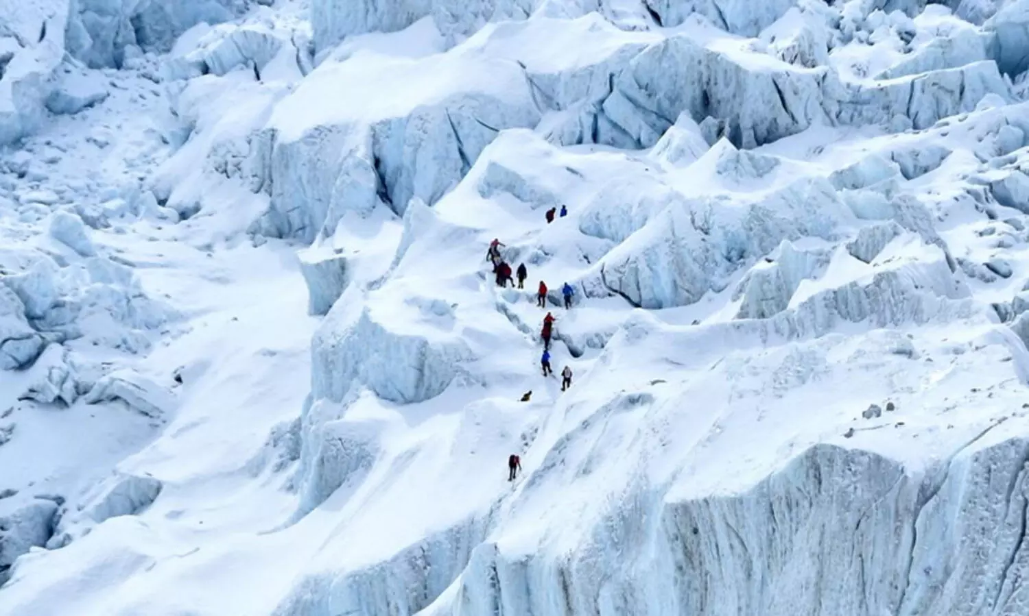 വരുന്നൂ എവറസ്റ്റ് കൊടുമുടിയിലേക്ക്   സുരക്ഷിതമായ പുതിയൊരു പാത