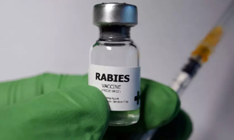 മാ​ര​ക​മാ​ണ് പേ​വി​ഷ​ബാ​ധ; സ്കൂ​ളു​ക​ളി​ൽ ബോ​ധ​വ​ത്ക​ര​ണം