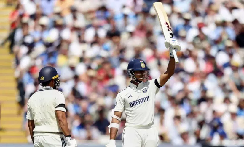 രാഹുലും കരുണും പുറത്ത്, അർധ സെഞ്ച്വറി പിന്നിട്ട് ജയ്സ്വാൾ; ഇംഗ്ലണ്ടിനെതിരെ ഇന്ത്യ പൊരുതുന്നു