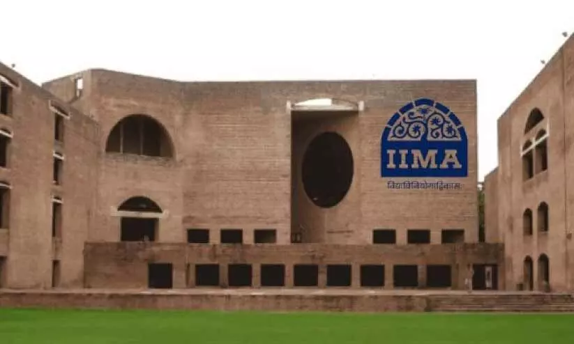 ദു​ബൈ​യി​ൽ ഐ.​ഐ.​എം അ​ഹ്മ​ദാ​ബാ​ദി​ന്‍റെ ഓ​ഫ്​ കാ​മ്പ​സ്​