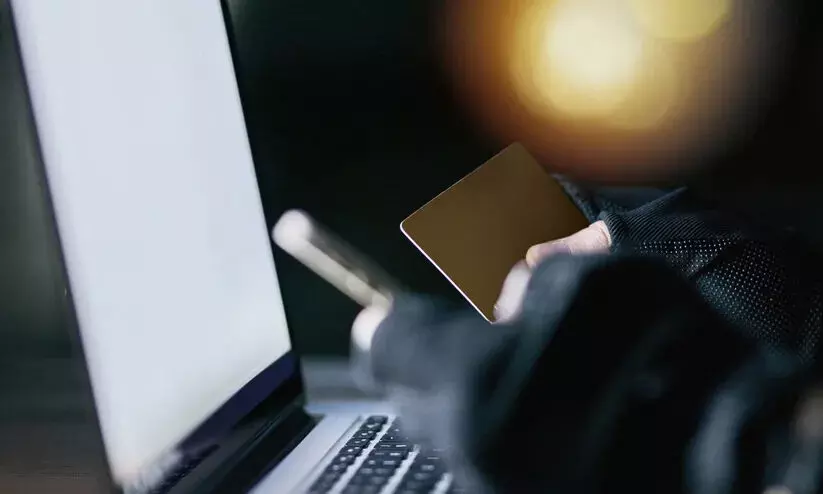 ഓൺലൈൻതട്ടിപ്പ്: നാലുപേർക്ക് 3.7 ലക്ഷം നഷ്ടമായി