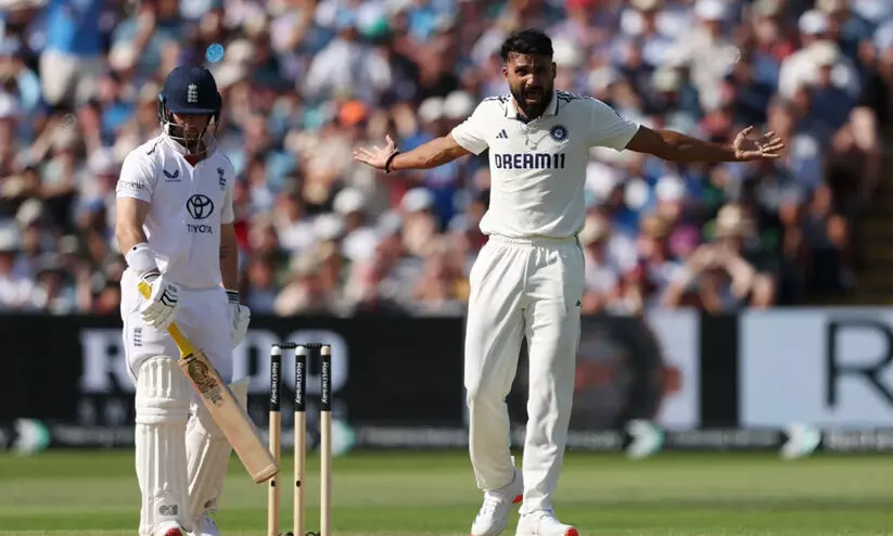 ഇംഗ്ലണ്ടിനെ വിറപ്പിച്ച് ആകാശ്, ഡക്കറ്റും പോപ്പും വന്നപോലെ പോയി! ഇന്ത്യ 587ന് പുറത്ത് ഇംഗ്ലണ്ടിനെ വിറപ്പിച്ച് ആകാശ്, ഡക്കറ്റും പോപ്പും വന്നപോലെ പോയി! ഇന്ത്യ 587ന് പുറത്ത്