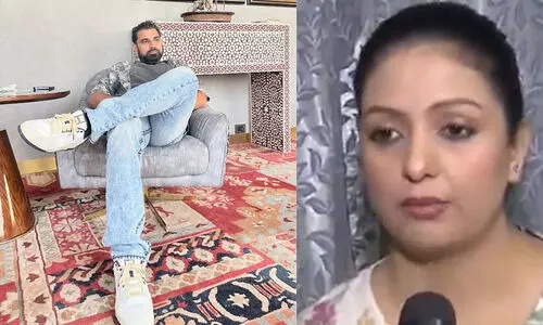 നാല് ലക്ഷം കുറഞ്ഞുപോയി; ഷമി 10 ലക്ഷം രൂപ പ്രതിമാസം ജീവനാംശമായി നൽകണമെന്ന് മുൻ ഭാര്യ