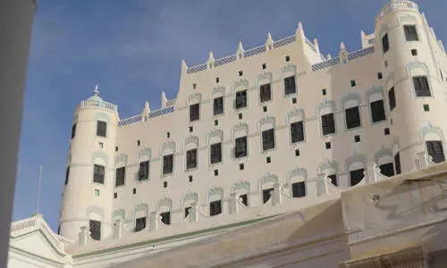 യ​മ​ൻ ഹ​ദ്റമൗ​തി​ലെ ച​രി​ത്ര​പ്ര​സി​ദ്ധ​മാ​യ സൈഊൻ കൊ​ട്ടാ​രം പു​ന​രു​ദ്ധ​രി​ച്ച്​ സൗ​ദി