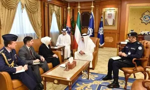 അം​ബാ​സ​ഡ​ർ​മാ​രു​മാ​യി കൂ​ടി​ക്കാ​ഴ്ച ന​ട​ത്തി ഒ​ന്നാം ഉ​പ​പ്ര​ധാ​ന​മ​ന്ത്രി