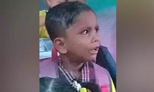 ഭക്ഷണം കഴിച്ചതിനു പിന്നാലെ നാലുവയസ്സുകാരൻ മരിച്ചു; വായിൽനിന്ന് നുരയും പതയും​ വന്നതായി രക്ഷിതാക്കൾ