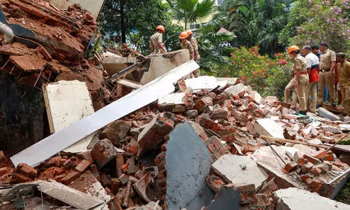 കെട്ടിടത്തിന്​ 68 വർഷം പഴക്കം; ബലക്ഷയം റിപ്പോർട്ട്​ ചെയ്തിട്ട്​ 12 വർഷം